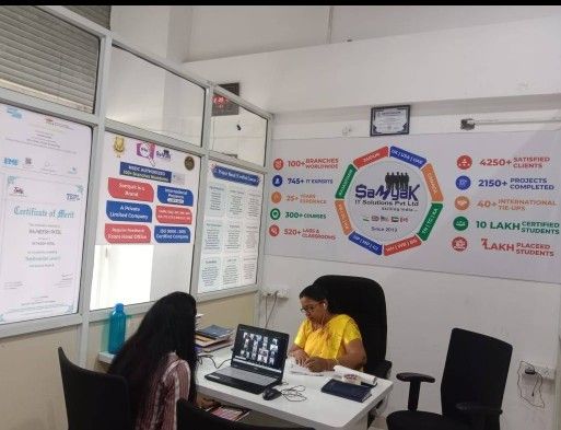 Samyak Computer Classes Geeta Bhawan Indore image 3